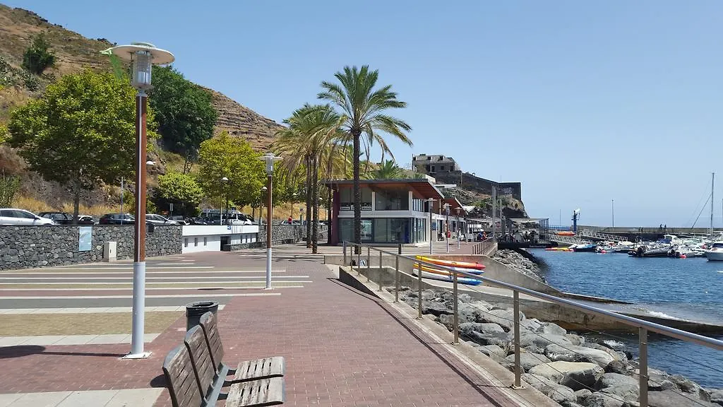 V.I.P. Baia Apartment Machico